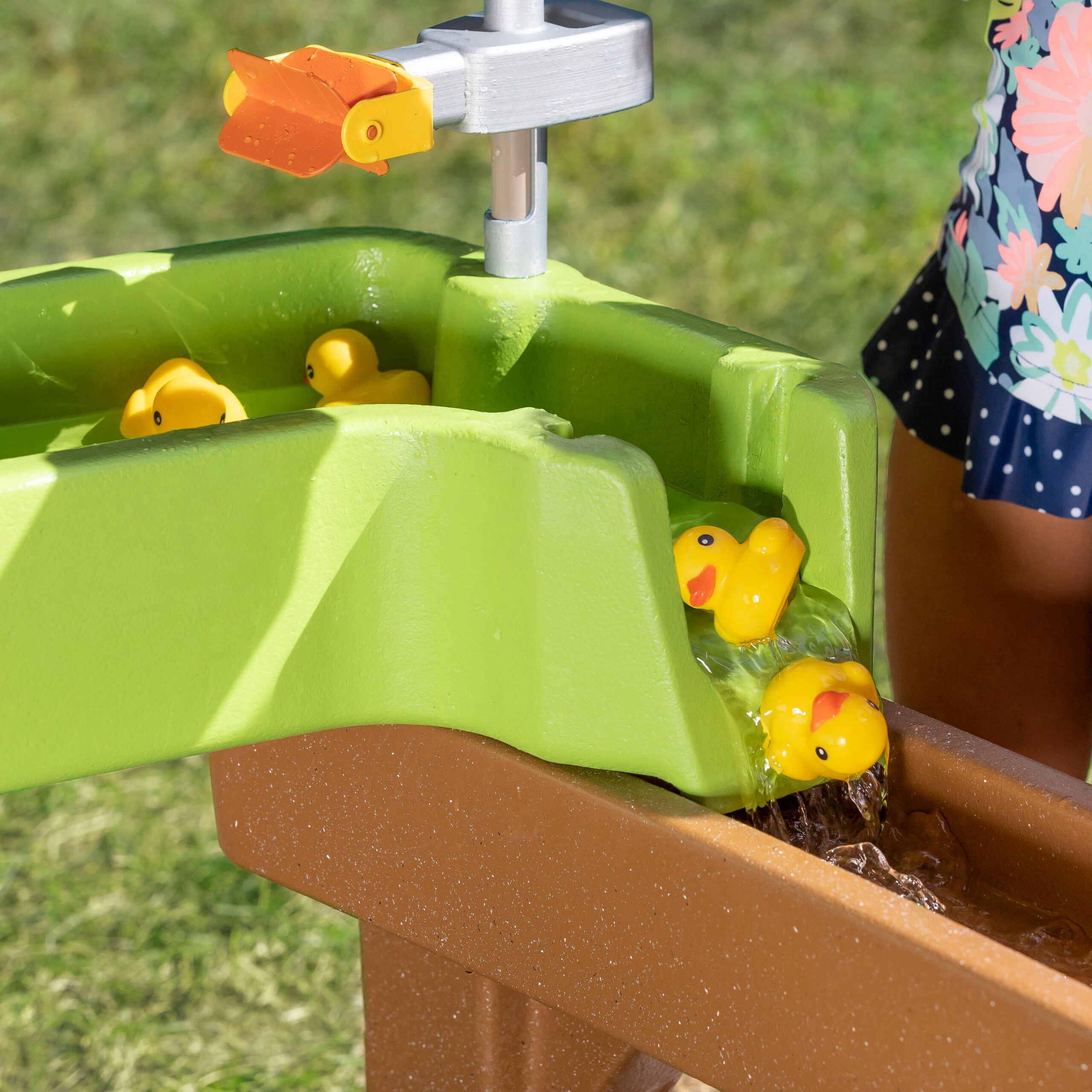 Step2 Pump & Splash Shady Oasis™