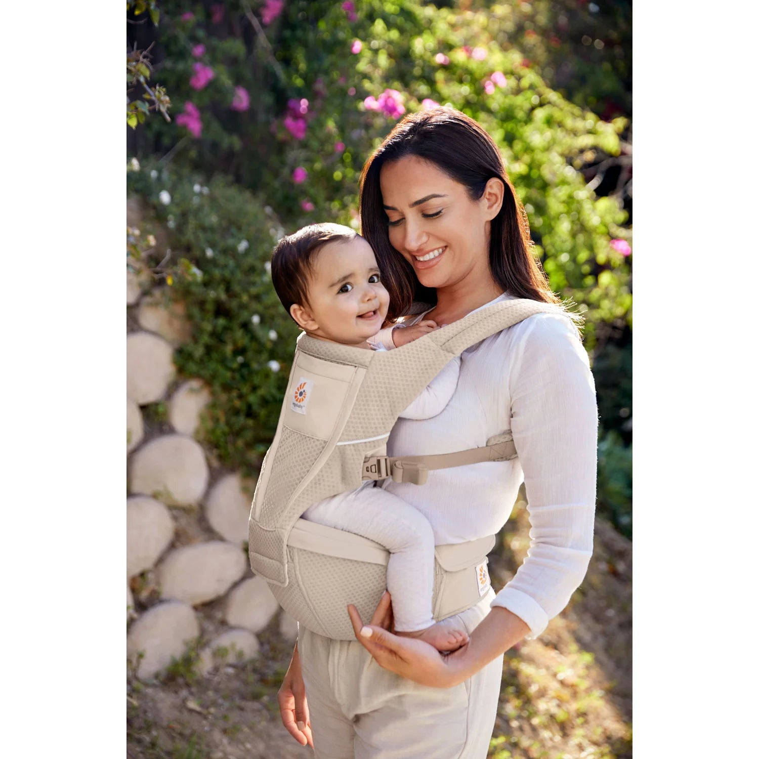 Ergobaby Alta Hipseat Carrier - Natural Beige