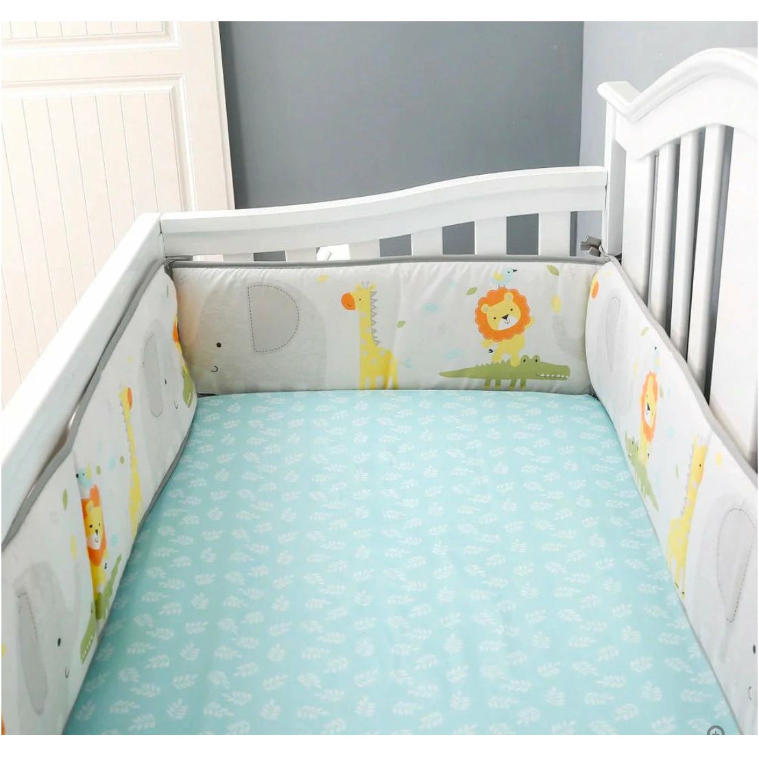 Palette Box 8-Pieces Bedding Set – Yellow Jungle Zoo