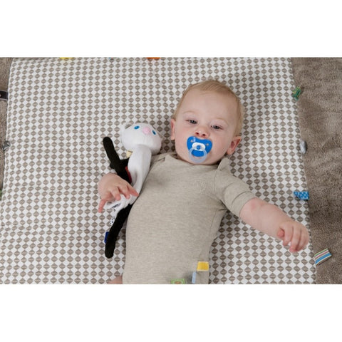 HAND PUPPET - LUNE THE CUDDLING BEAR | Little Baby.