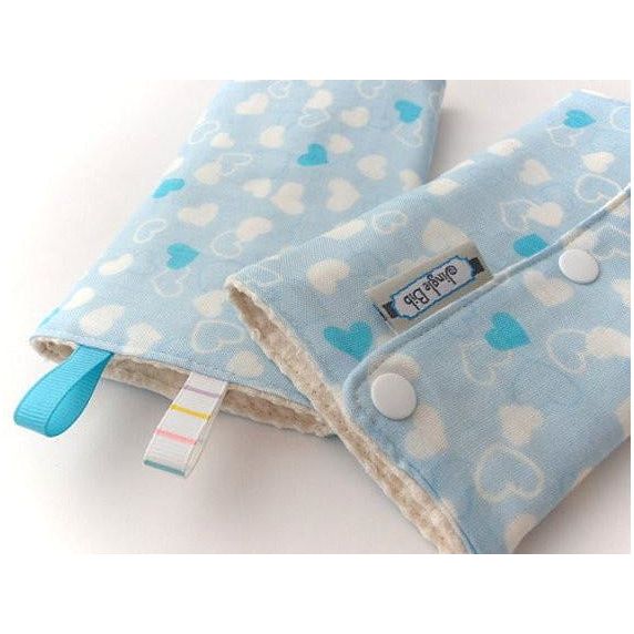 Jinglebib Drool Pad - Love | Little Baby.