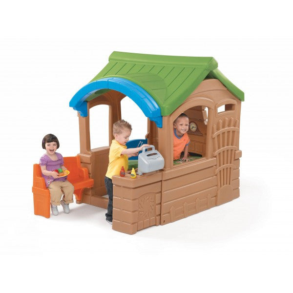 Step 2 Gather & Grille Playhouse™ | Little Baby.