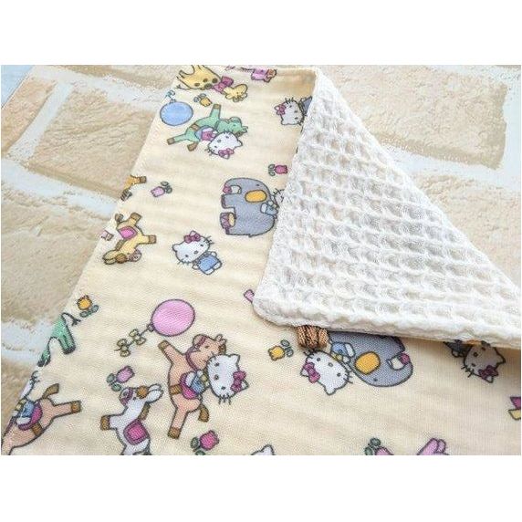 Jingle Baby Wipe Cloth Set of 4 - Japanese Double Gauze Soft Muslin Hello Kitty | Little Baby.