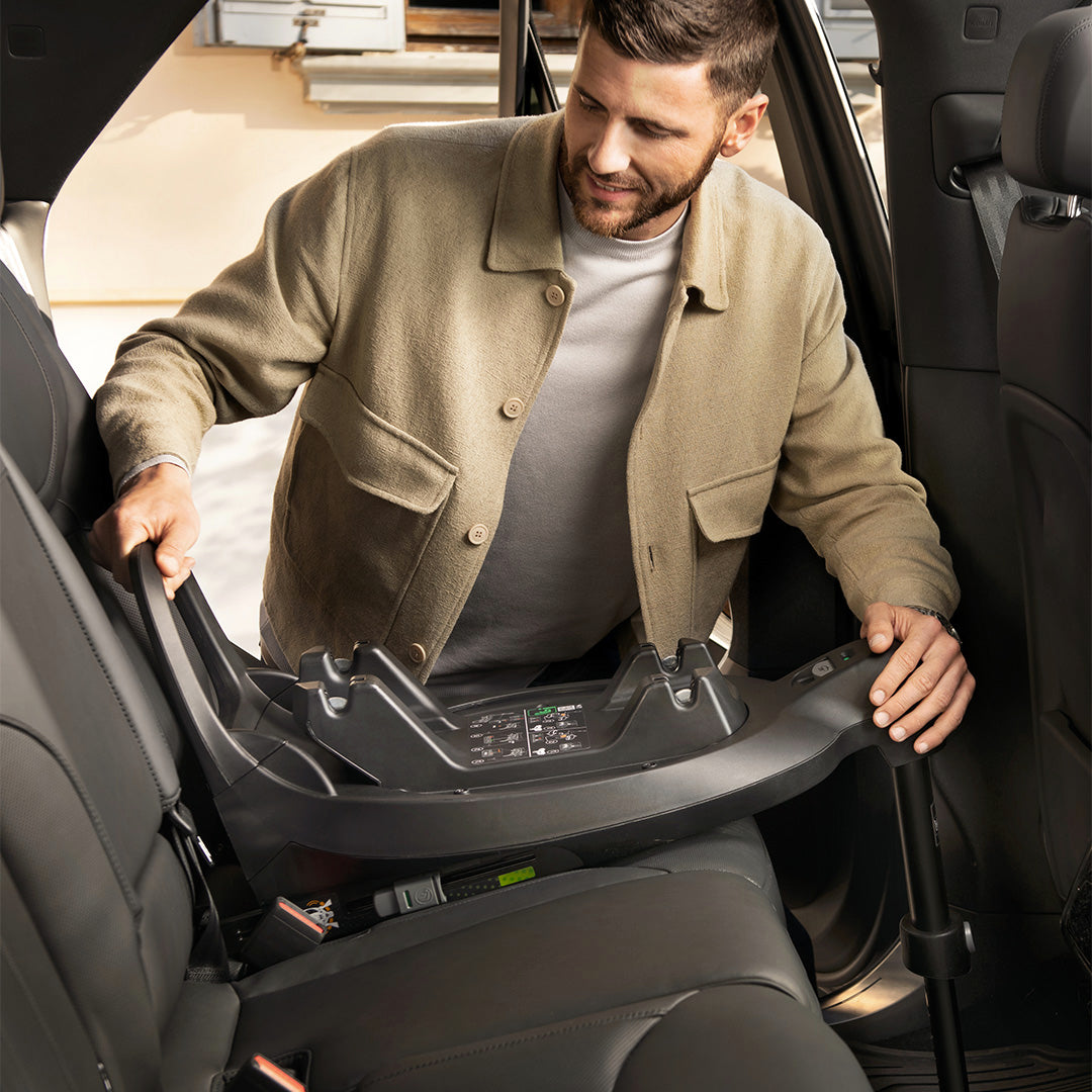 Chicco Bi-Seat Air I-size Car Seat With Base 04087050720000