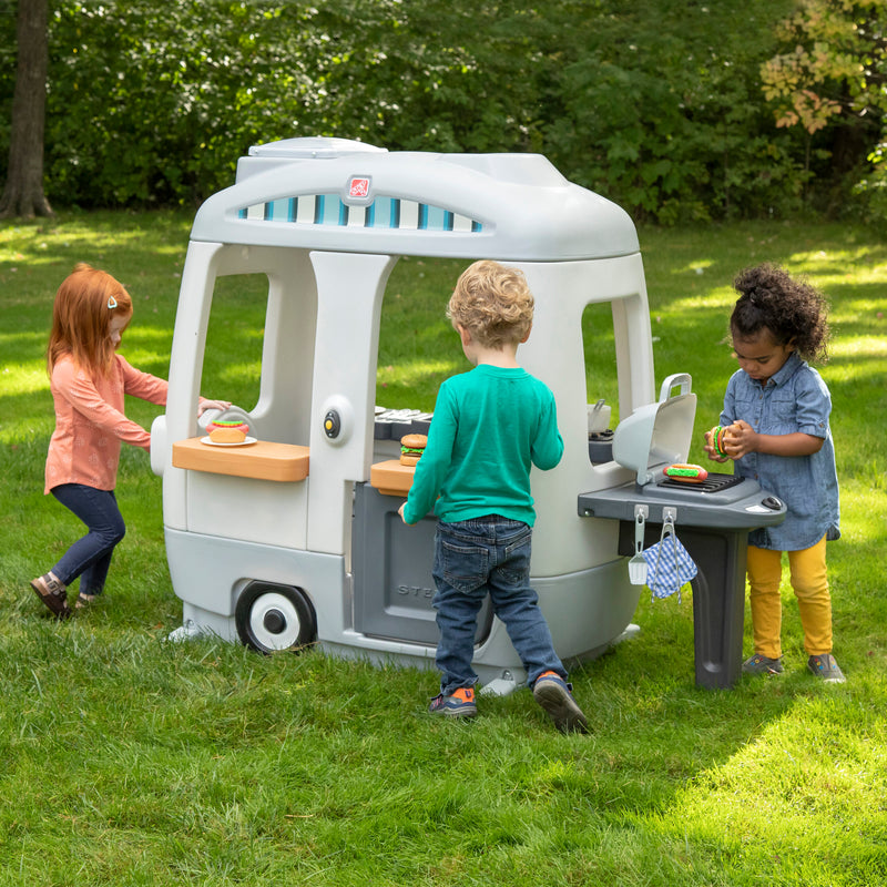 Step2 Adventure Camper-1