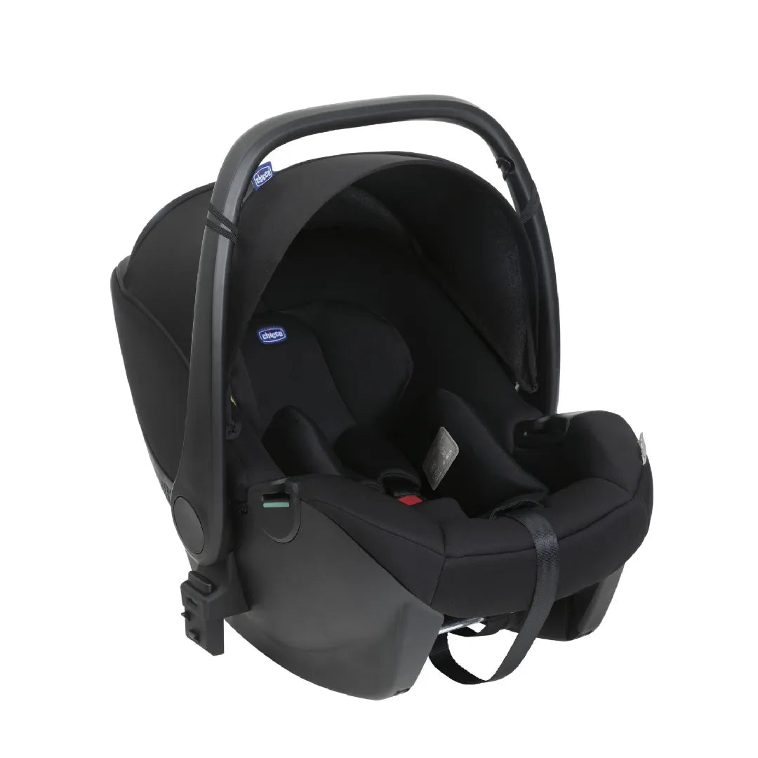 Chicco Kory Essential I-size Black