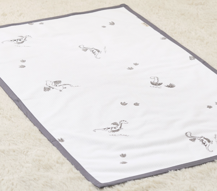 LOLBaby Bamboo Waterproof Mat - Dragon (NEW)