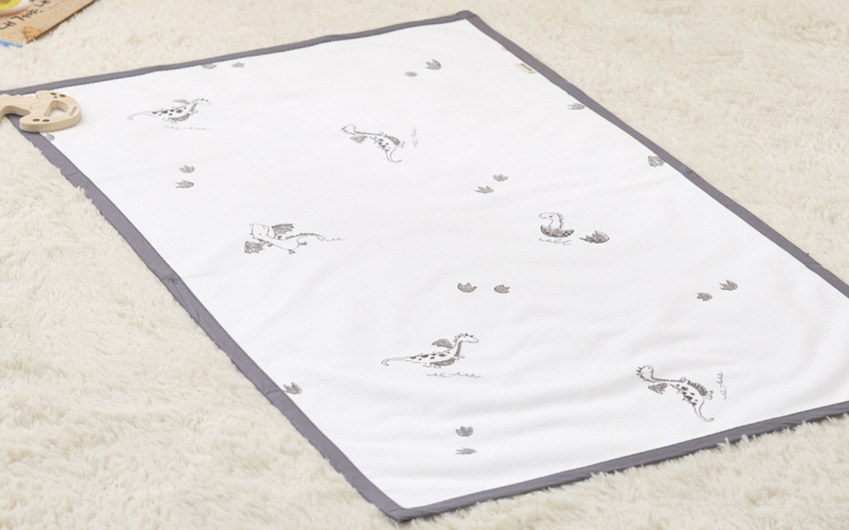 LOLBaby Bamboo Waterproof Mat - Dragon (NEW)
