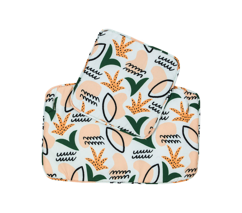 MOJI- STANDARD CUSHION- Botanical