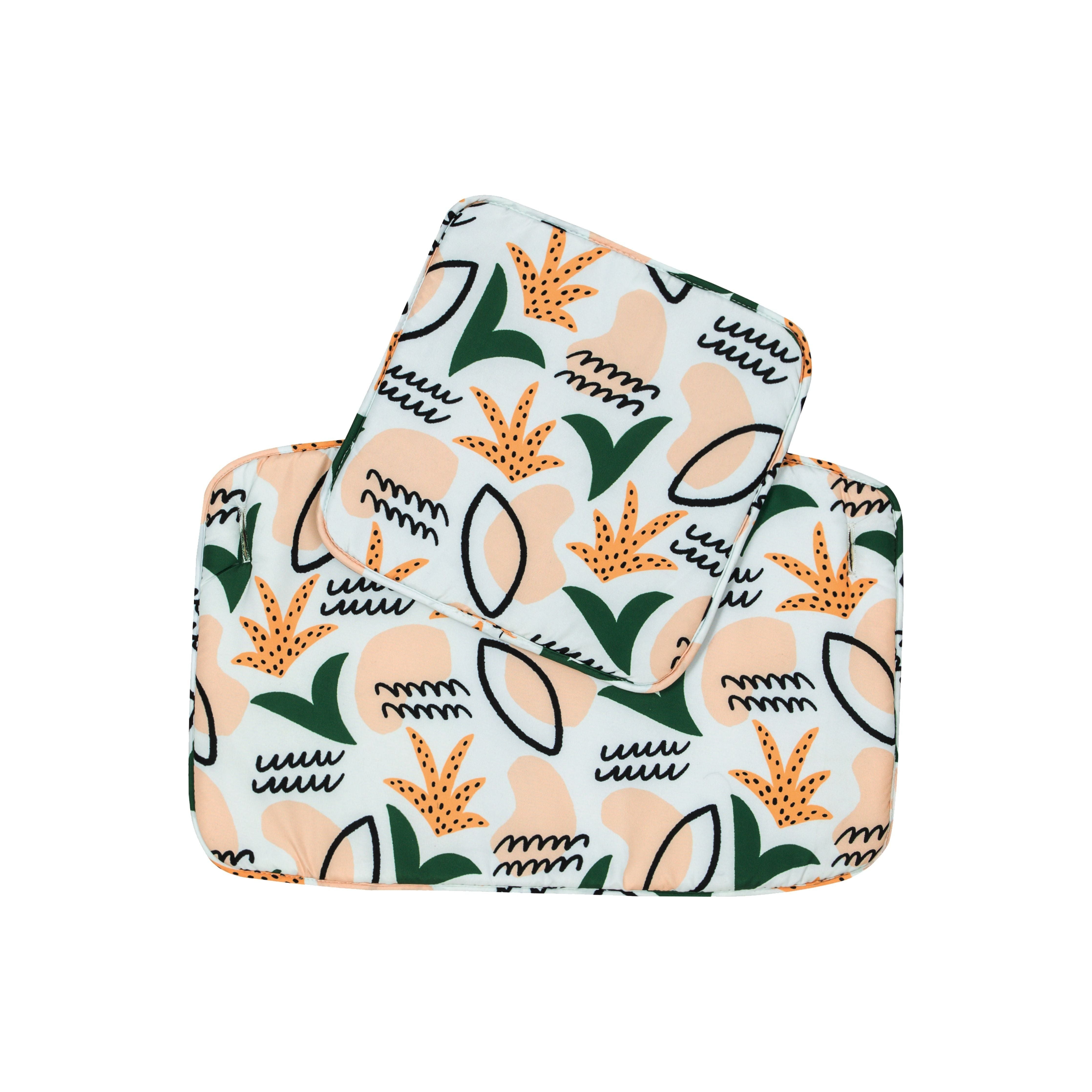 MOJI- STANDARD CUSHION- Botanical
