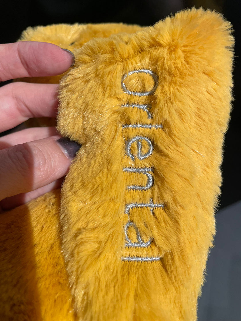 Do you require embroidery service? (Note only applicable for Jellycat Bunnies, Comforter and Soothers)