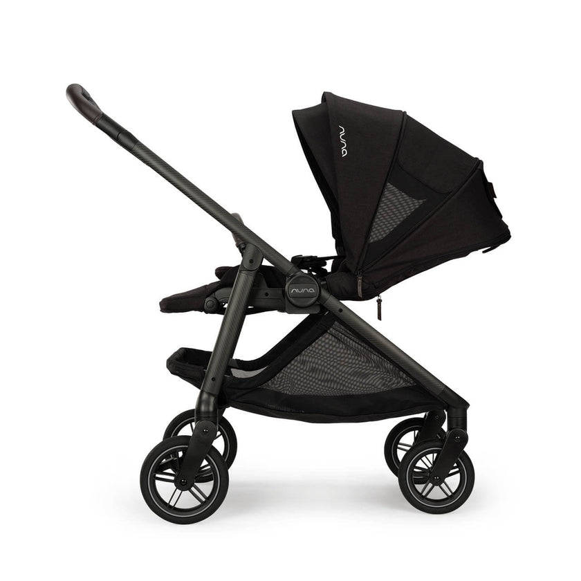 Nuna Swiv Stroller - Caviar (Pre-order arrival End of April)
