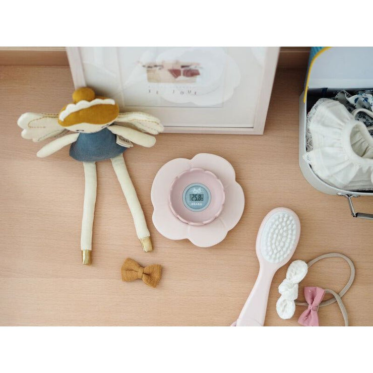 Beaba Lotus Multi-functional Digital Thermometer (Assorted Colours)
