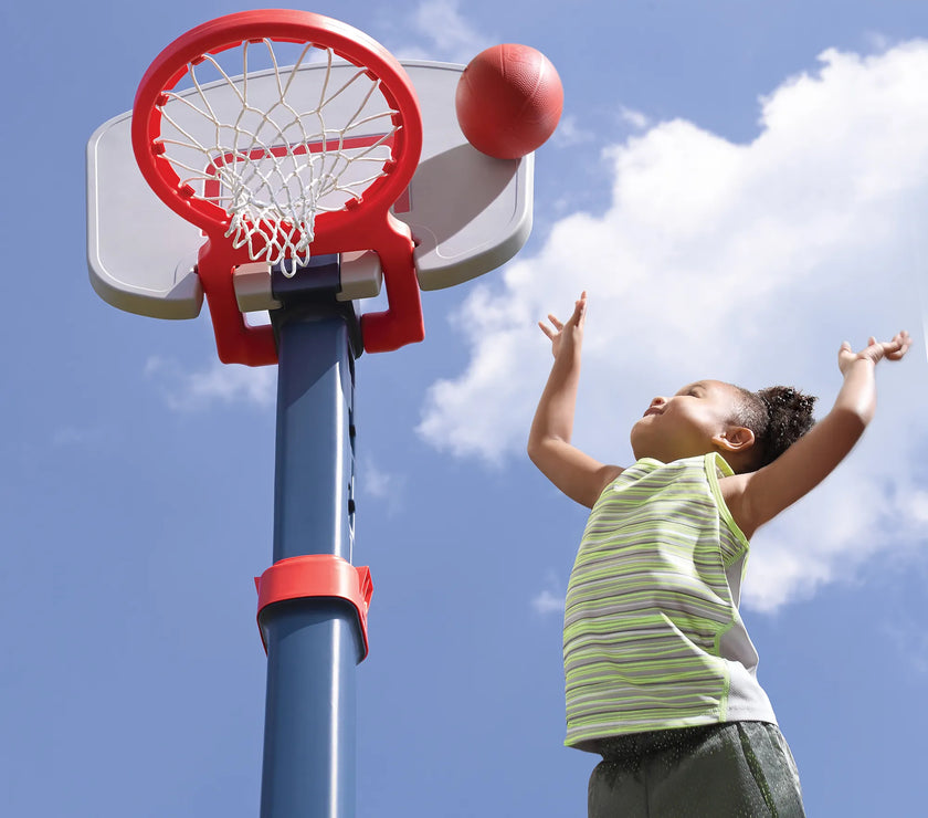 Step2 Shootin’ Hoops Pro Basketball