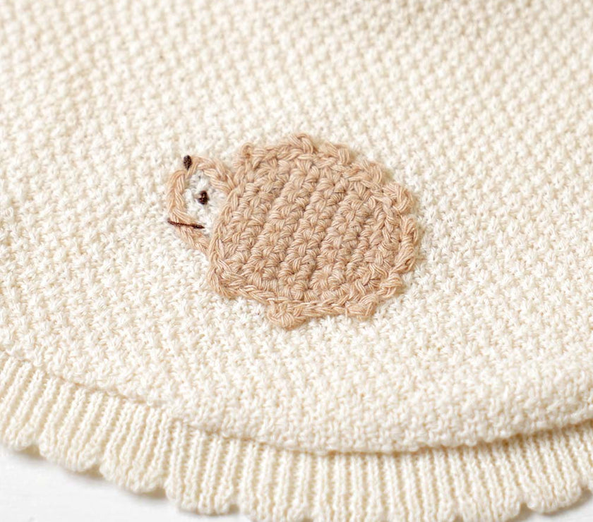 Hoppetta Knit Bib - Hedgehog | Little Baby.
