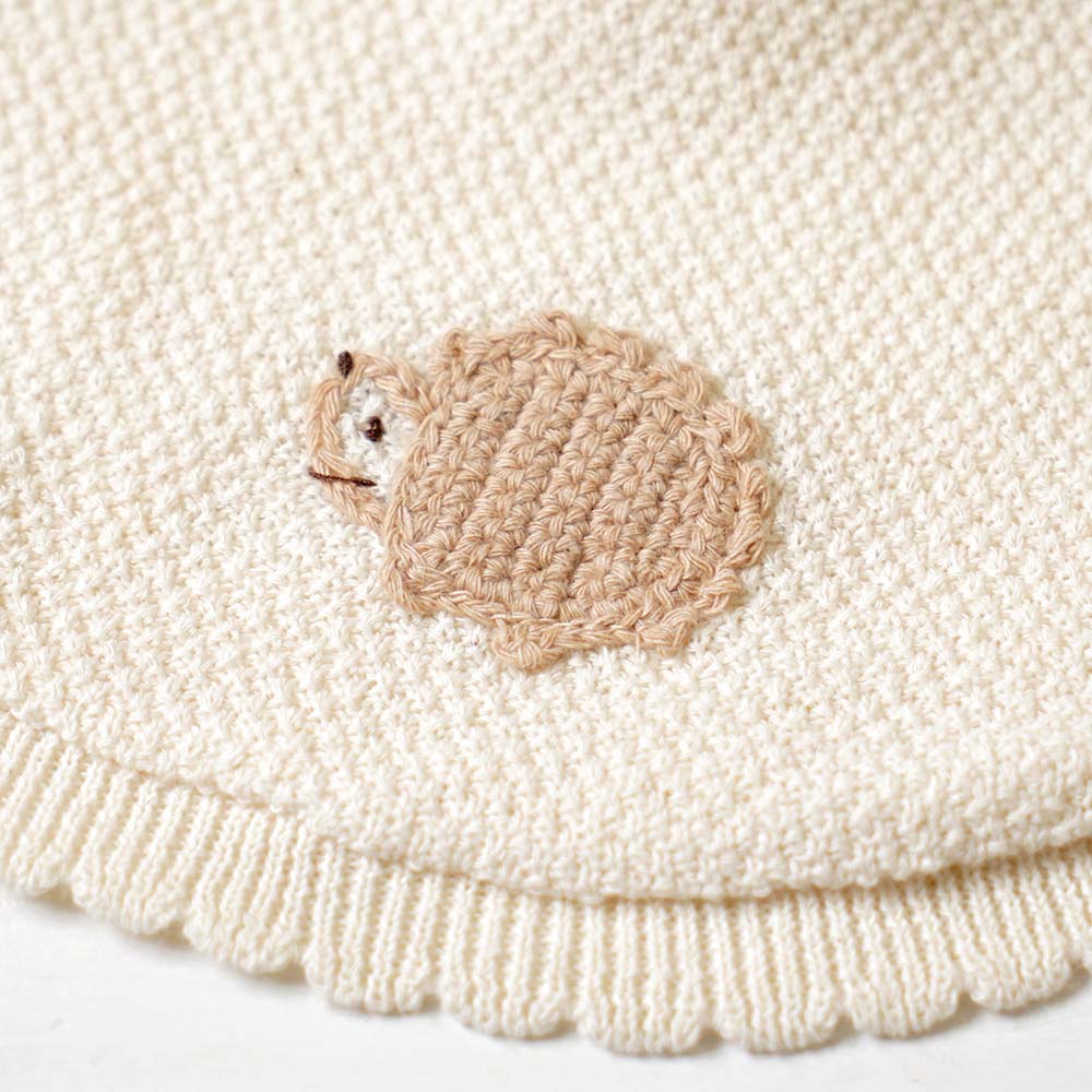 Hoppetta Knit Bib - Hedgehog | Little Baby.