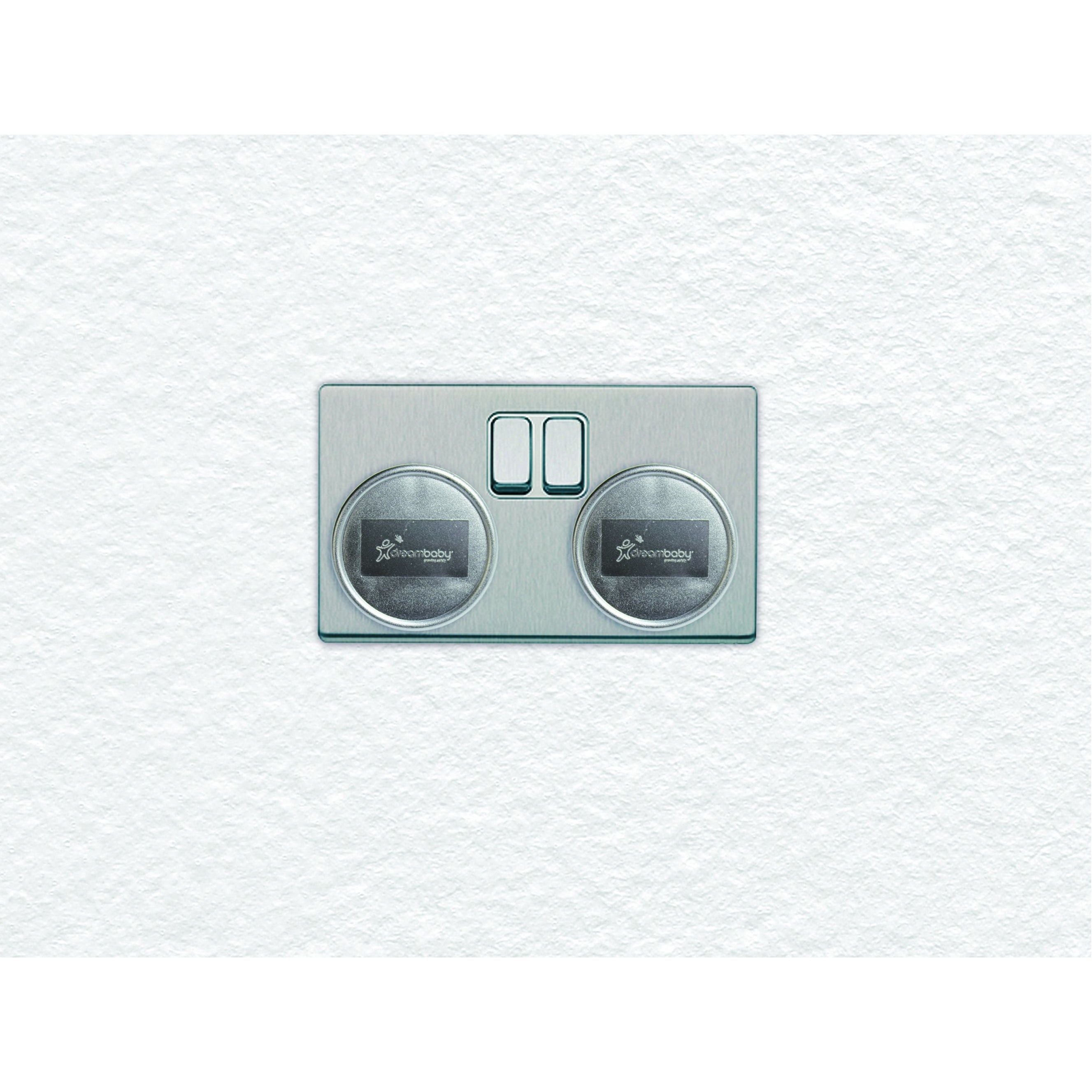 Dreambaby Outlet Plugs 6pk - Silver DB01044 | Little Baby.