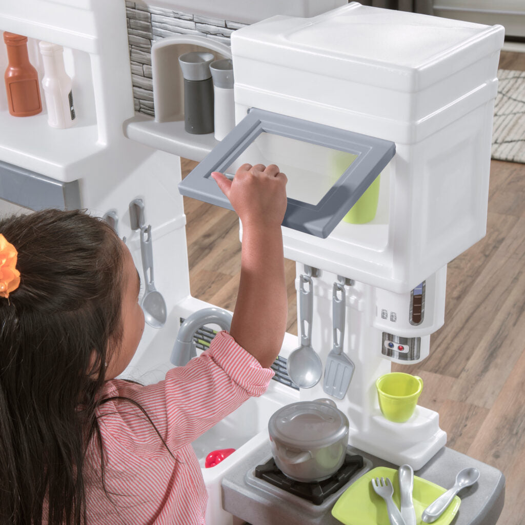 Step2 Downtown Delights Kitchen™-3