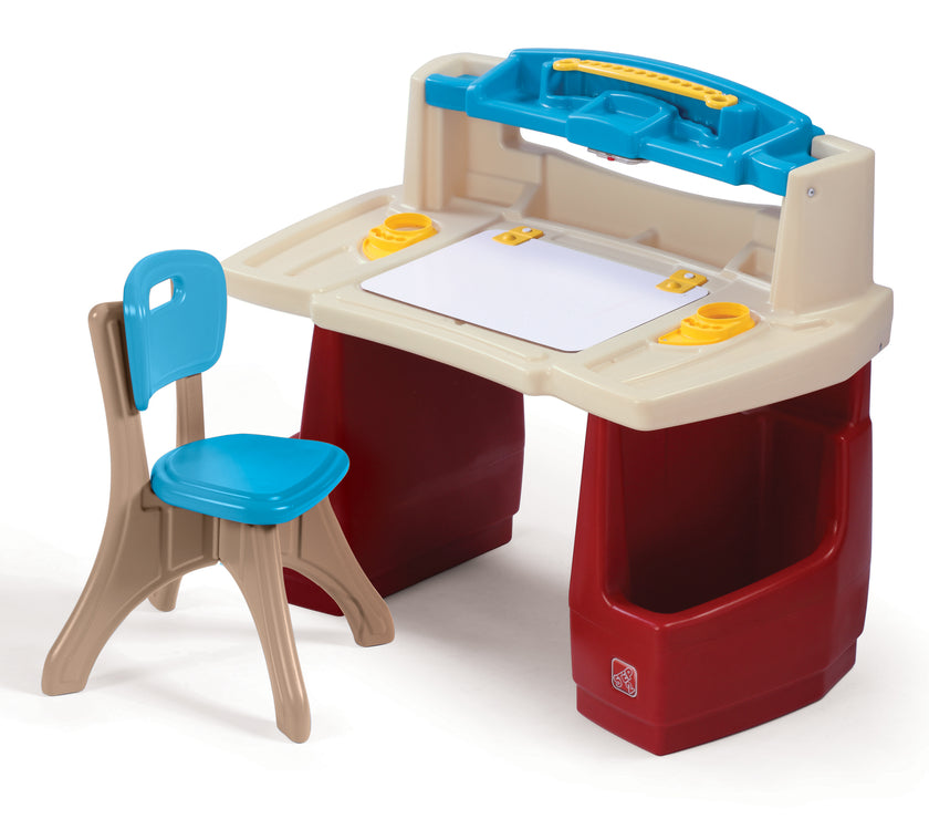 Step2 Deluxe Art Master Desk™