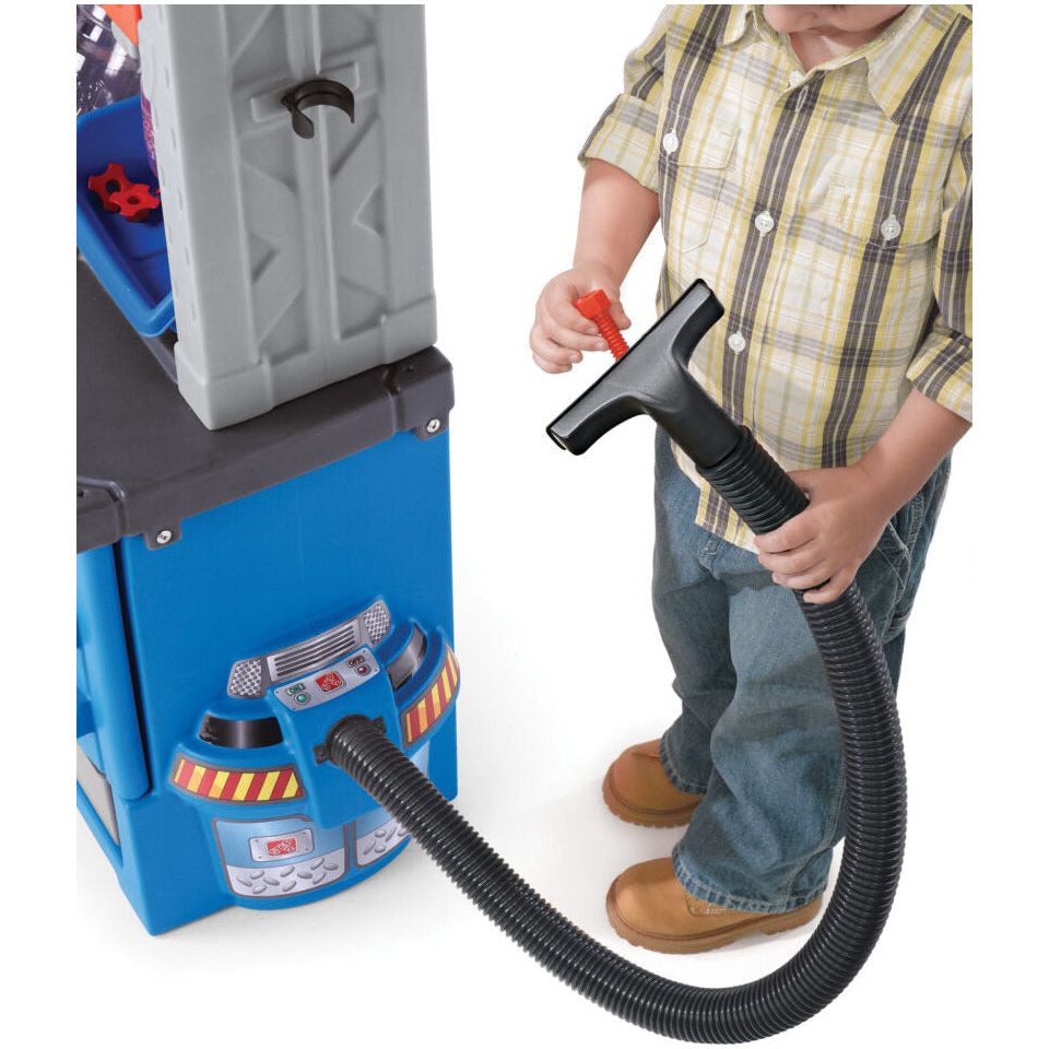 Step2 Deluxe Workshop™