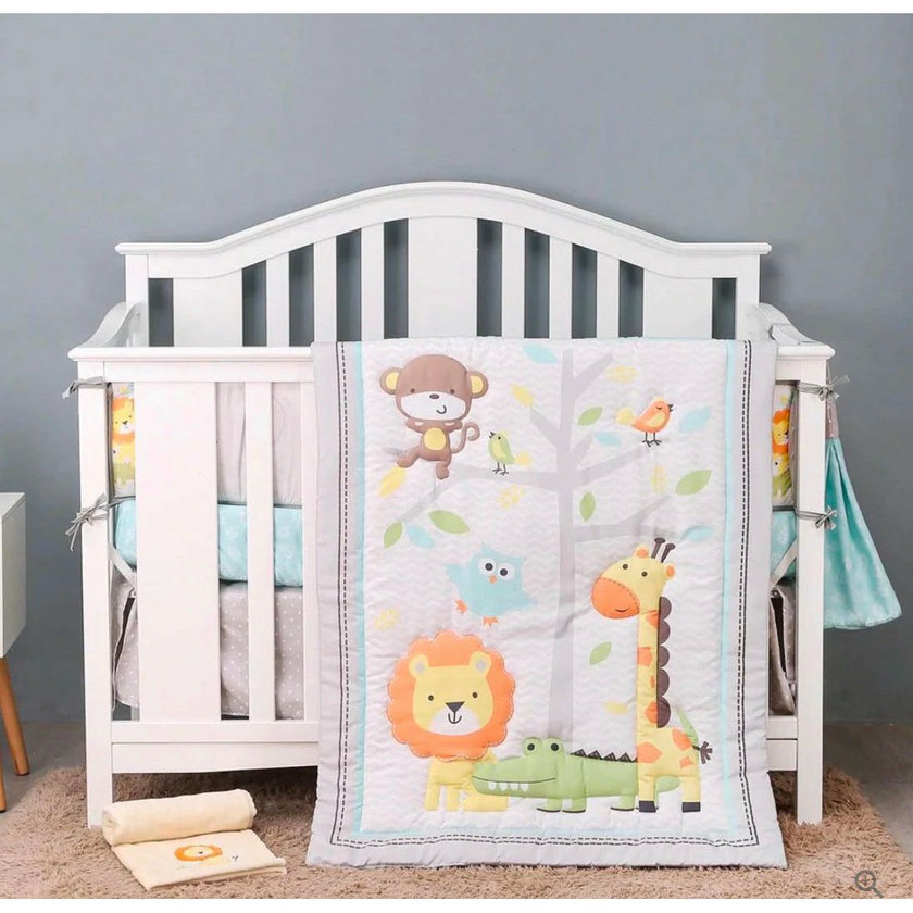 Palette Box 8-Pieces Bedding Set – Yellow Jungle Zoo