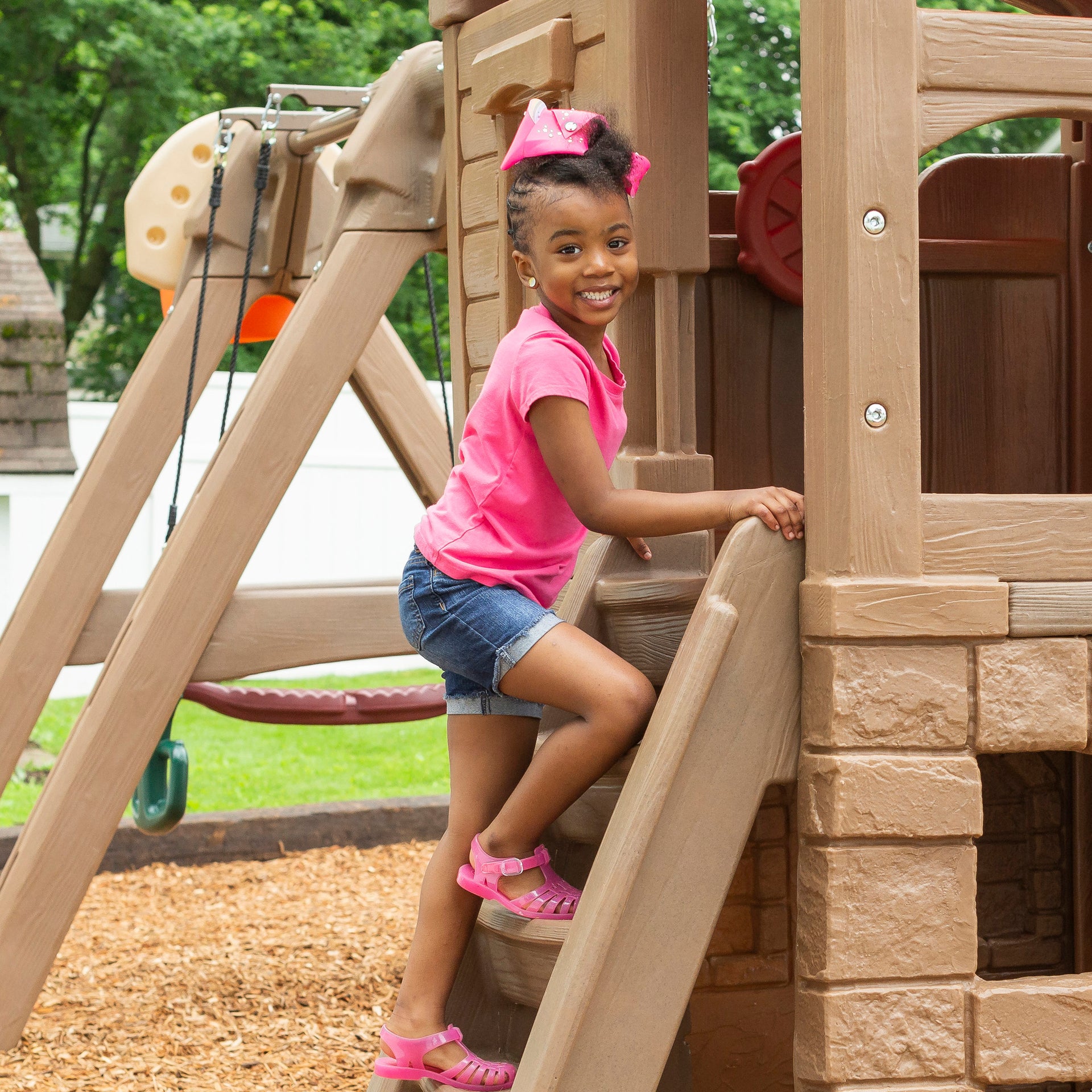 Step2 Adventure Lodge Play Center with Glider