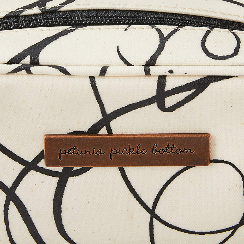 Petunia Pickle Bottom Powder Room Case: Doodle | Little Baby.