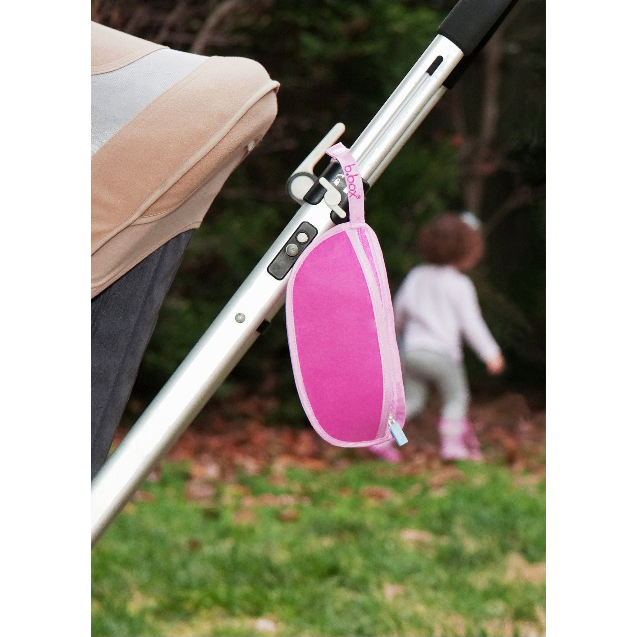 B.box Travel Bib w/ Baby Spoon (Beep Beep) | Little Baby.