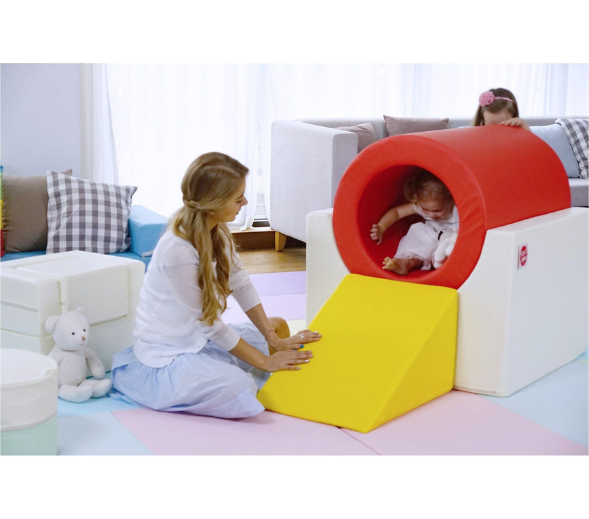 Foldaway Tunnel Play Set | Little Baby.