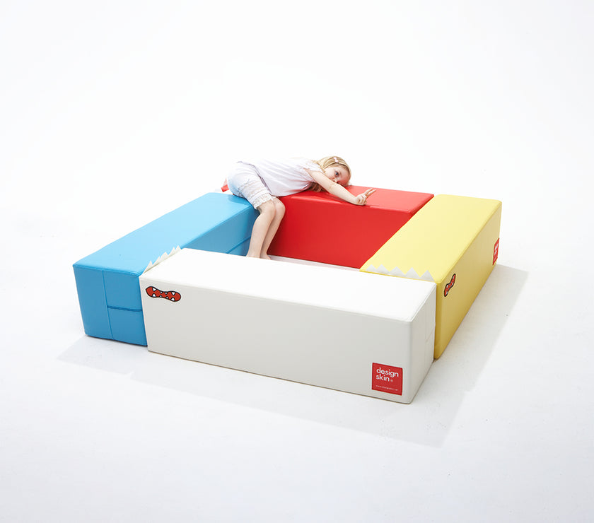 Designskin Gym Basic Kid Stool (Color Selection) | Little Baby.
