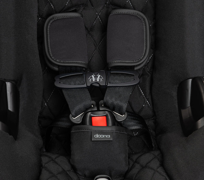 Doona+ Infant Carseat - Midnight [Limited Edition]