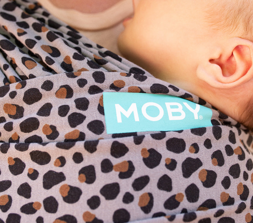 MOBY Classic Wrap - Leopard | Little Baby.