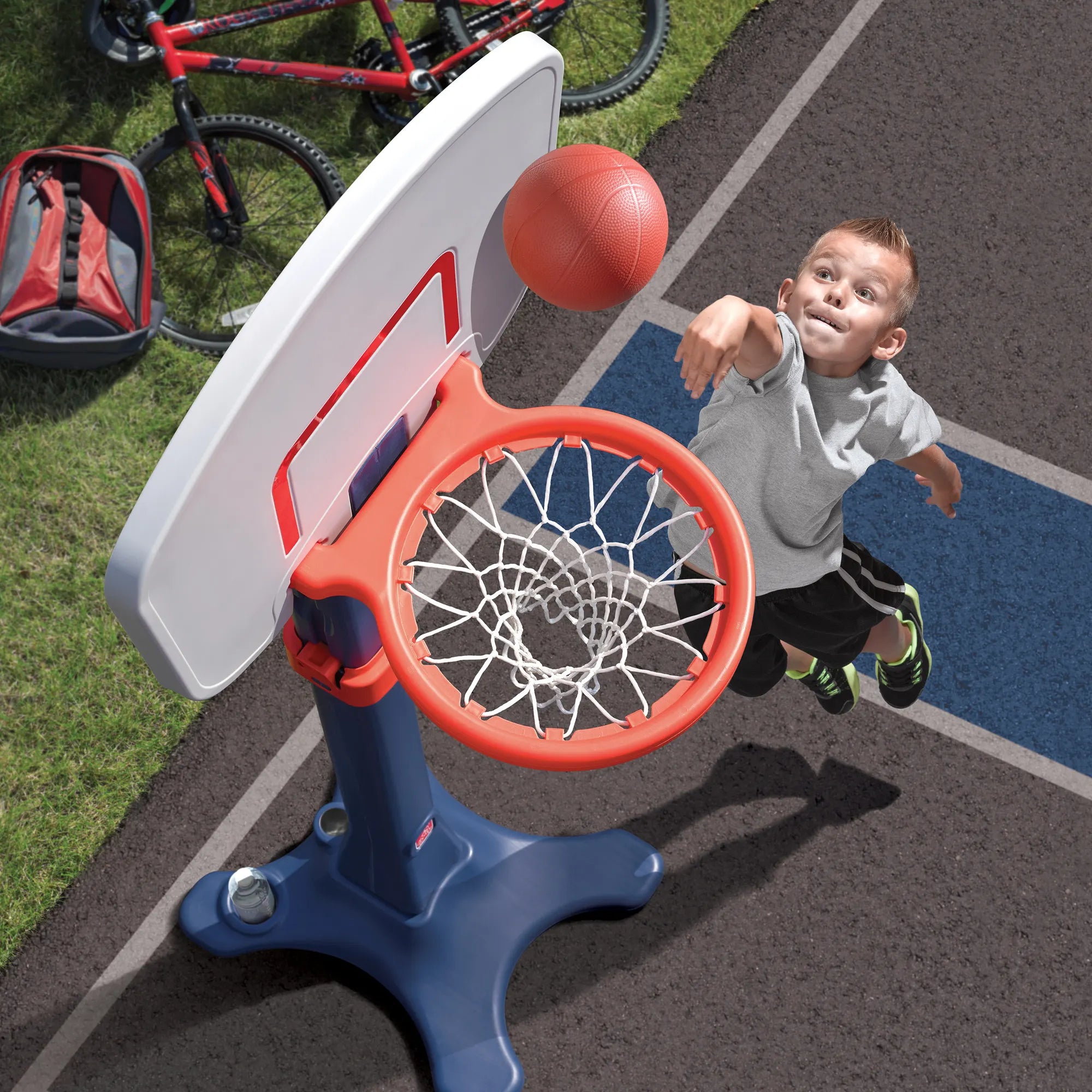 Step2 Shootin’ Hoops Pro Basketball