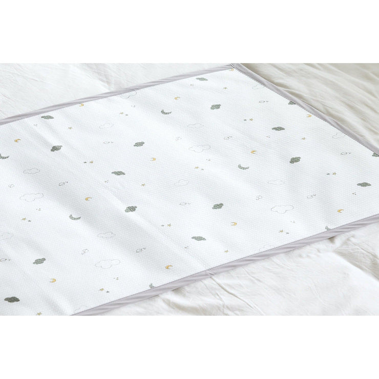 LOLBaby Bamboo Waterproof Mat - Funny Sky