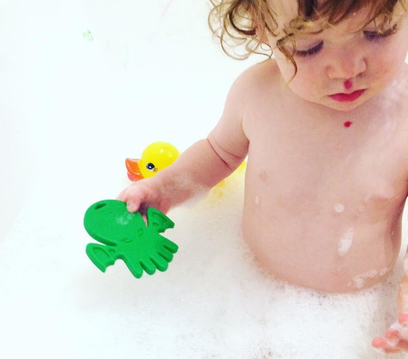 Helles Teeth Cthulhu Teether (Deep Green) | Little Baby.