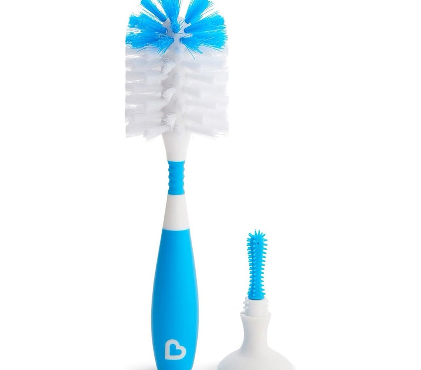 Munchkin Bristle™ Bottle Brush | Little Baby.
