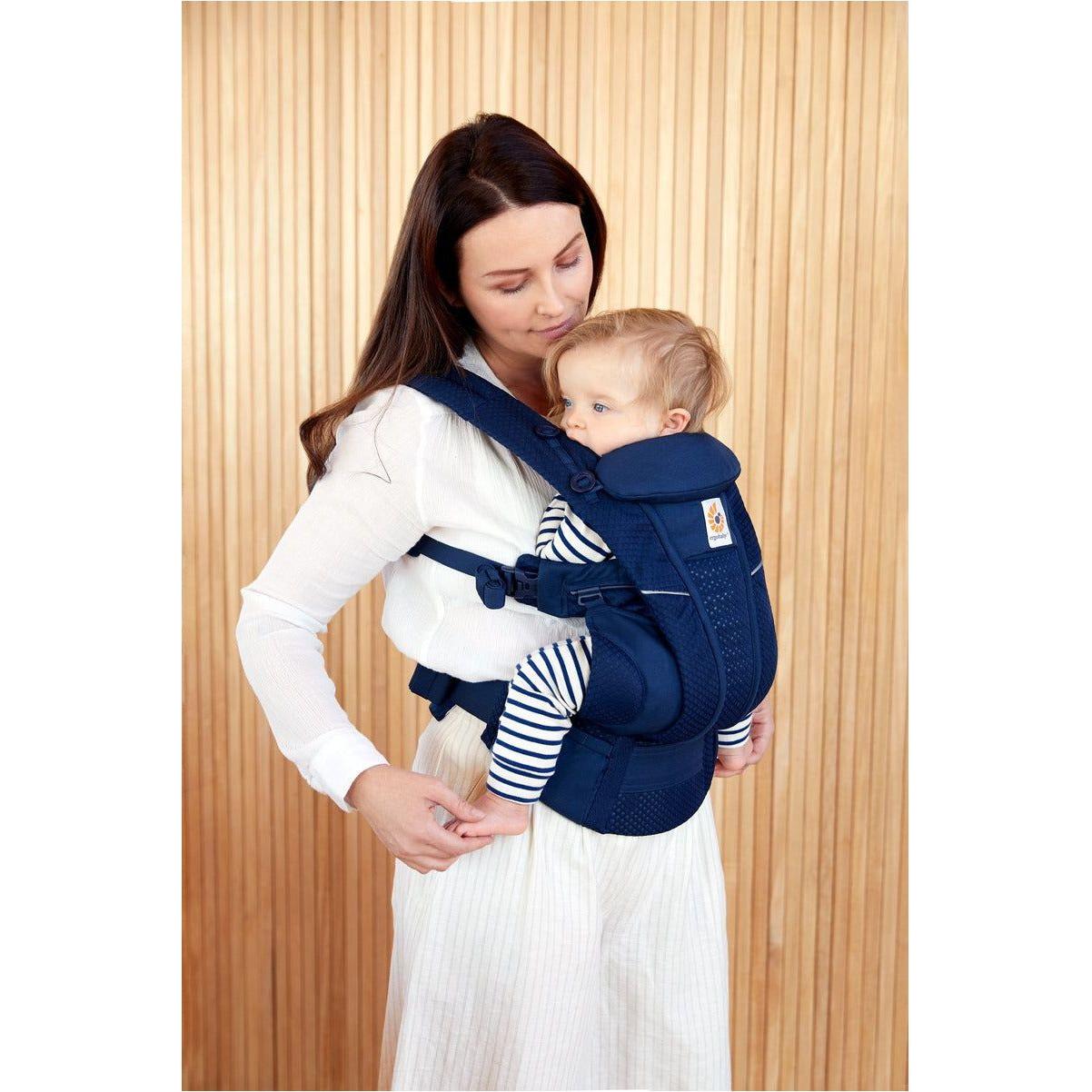 Ergobaby Omni Breeze Carrier - Midnight Blue | Little Baby.