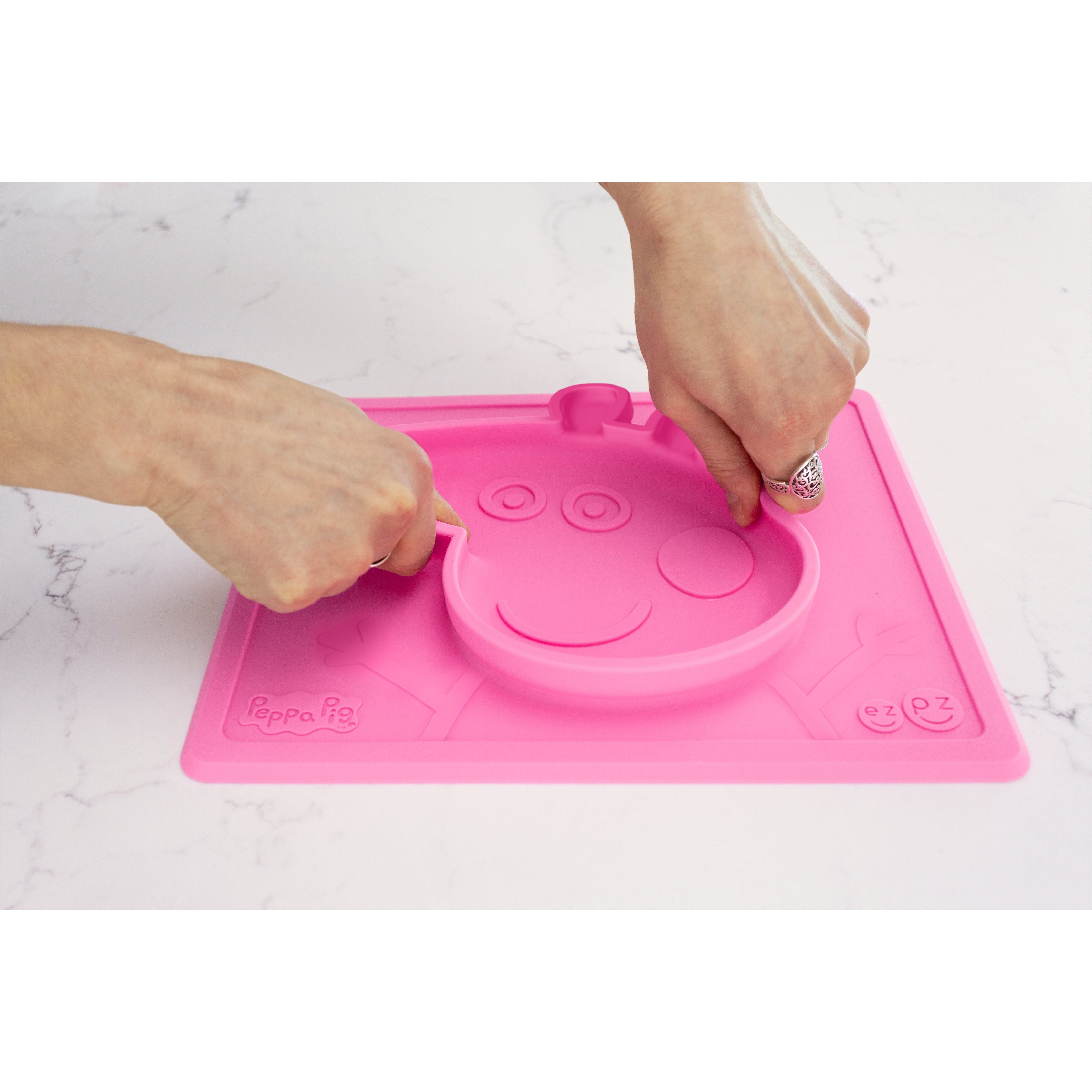 ezpz Peppa Pig Mat | Little Baby.