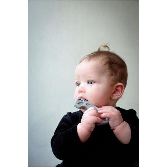 Helles Teeth Thor's Hammer Teether (Beard Grey) | Little Baby.