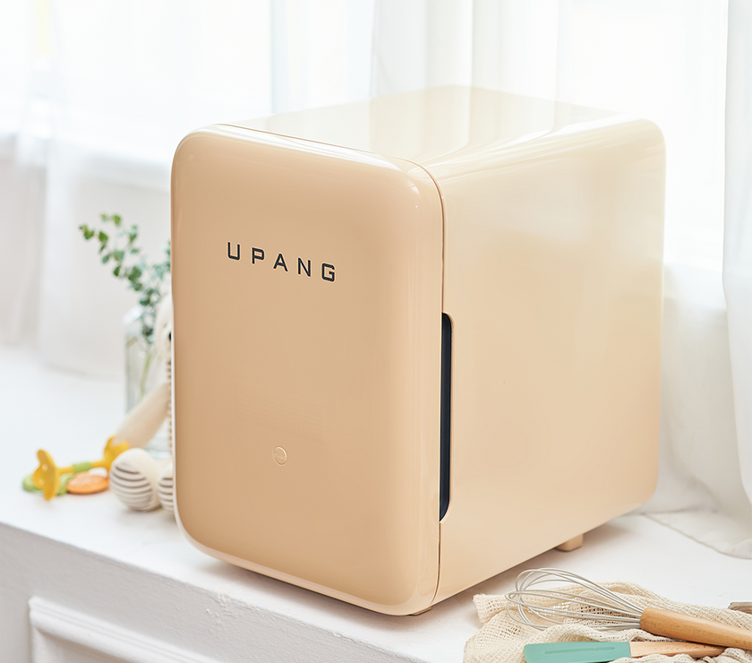 uPang Plus Rotating LED UV Waterless Sterilizer 2021 | Little Baby.