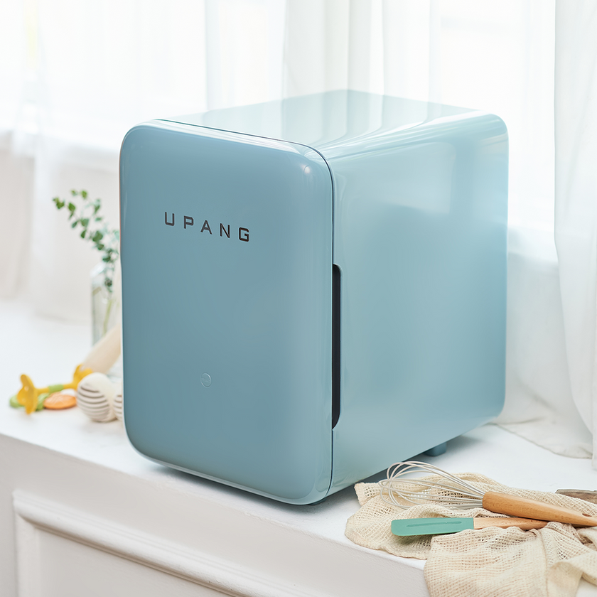 uPang Plus Rotating LED UV Waterless Sterilizer 2021 | Little Baby.