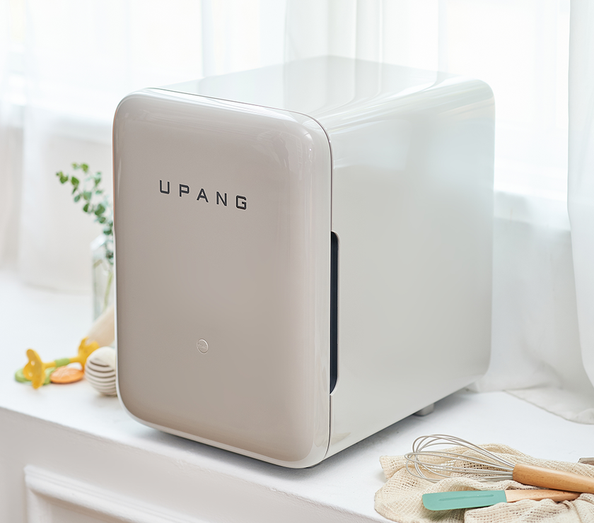 uPang Plus Rotating LED UV Waterless Sterilizer 2021 | Little Baby.