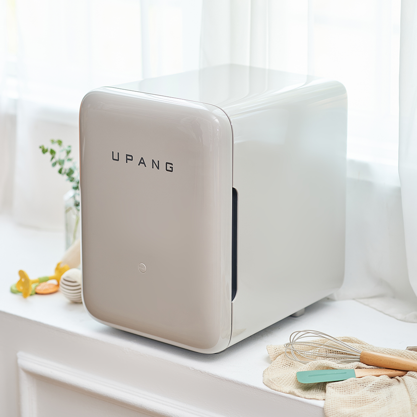 uPang Plus Rotating LED UV Waterless Sterilizer 2021 | Little Baby.
