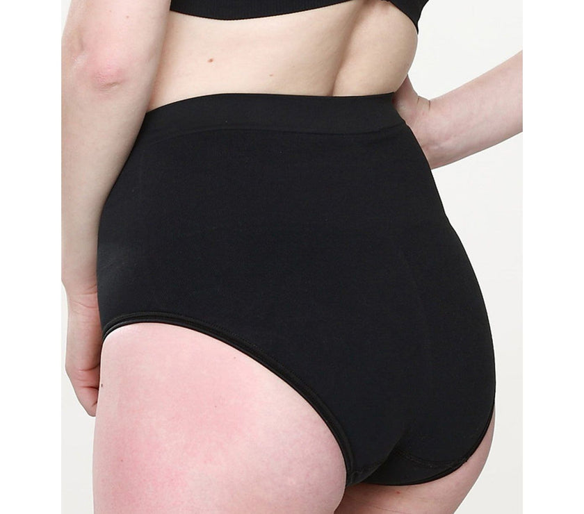 Cantaloop C-Section Briefs - Black | Little Baby.