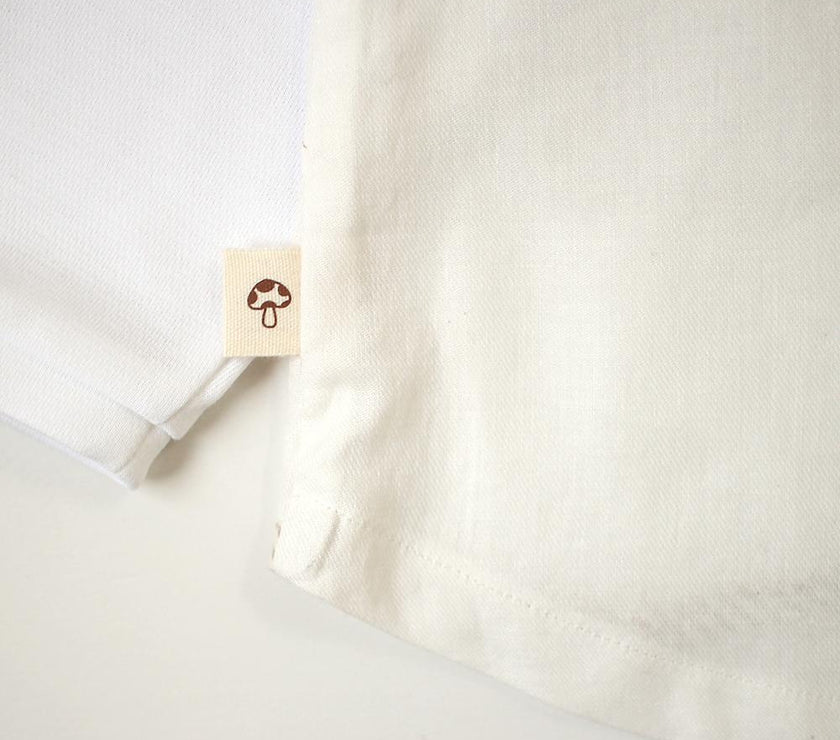 Hoppetta UV Cut Parker White | Little Baby.