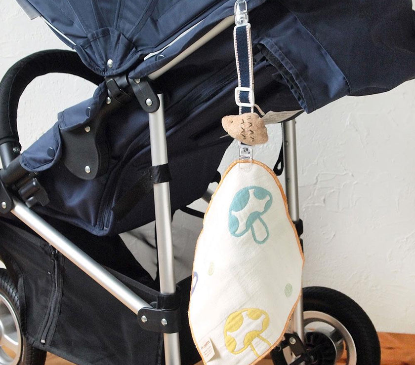 Hoppetta Convenient Clip with Plush Toy - Risu | Little Baby.