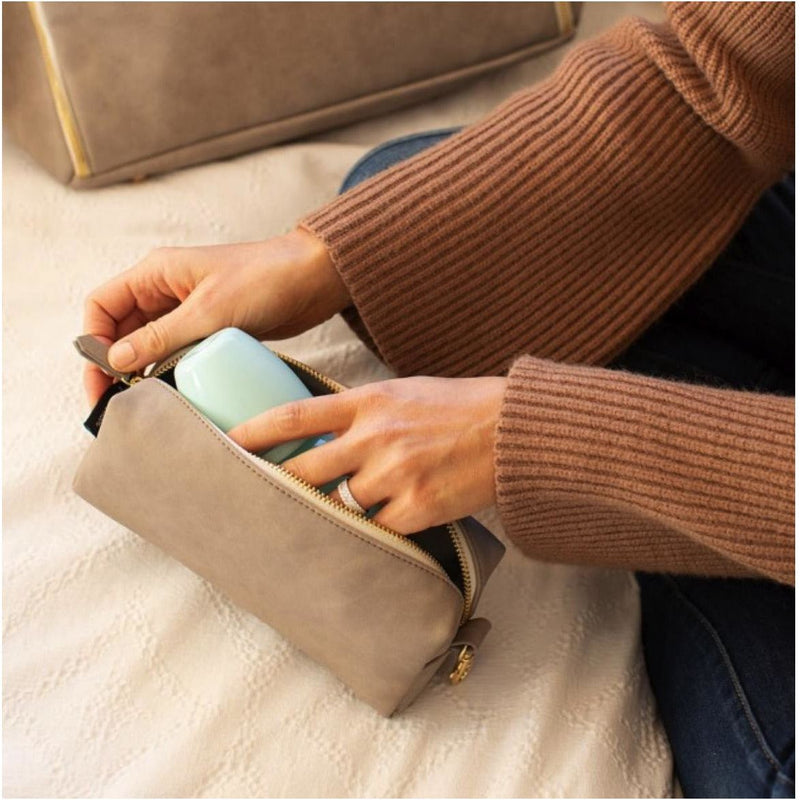 Petunia Pickle Bottom Bottle Butler: Grey Matte Leathertte | Little Baby.