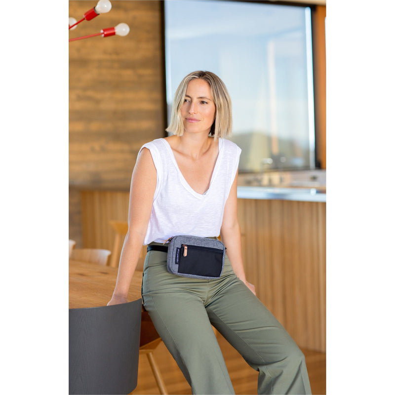 Petunia Pickle Bottom Mommy Belt Bag - Graphite/Black | Little Baby.