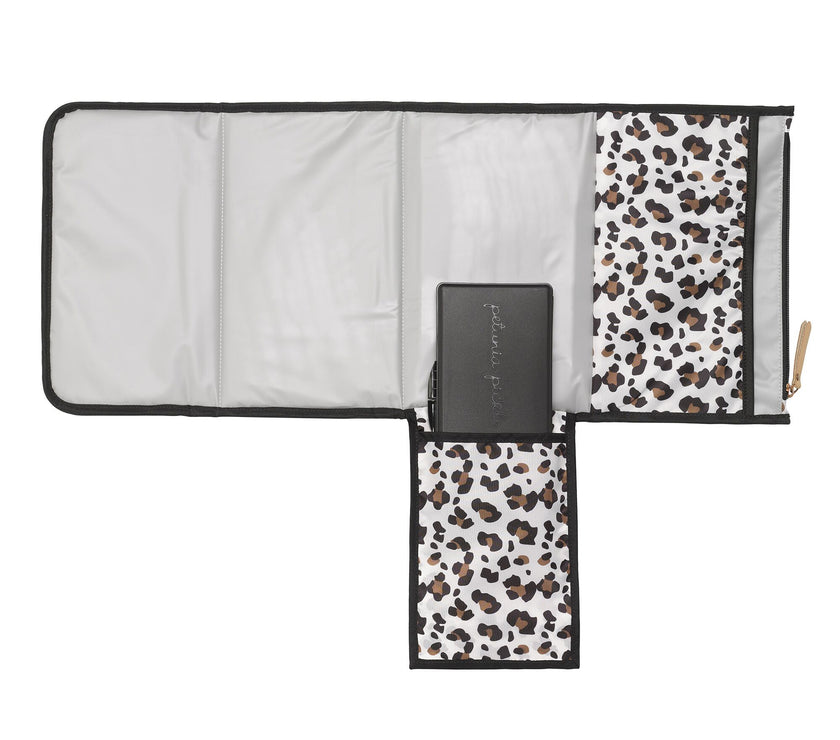 Petunia Pickle Bottom Nimble Changer Clutch: Leopard | Little Baby.