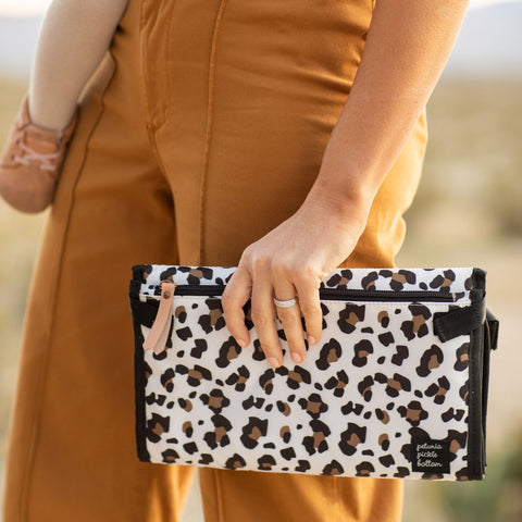 Petunia Pickle Bottom Nimble Changer Clutch: Leopard | Little Baby.